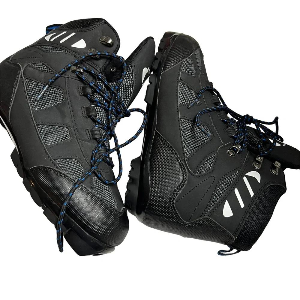 White woods Adult ski boots Unisex sz 40